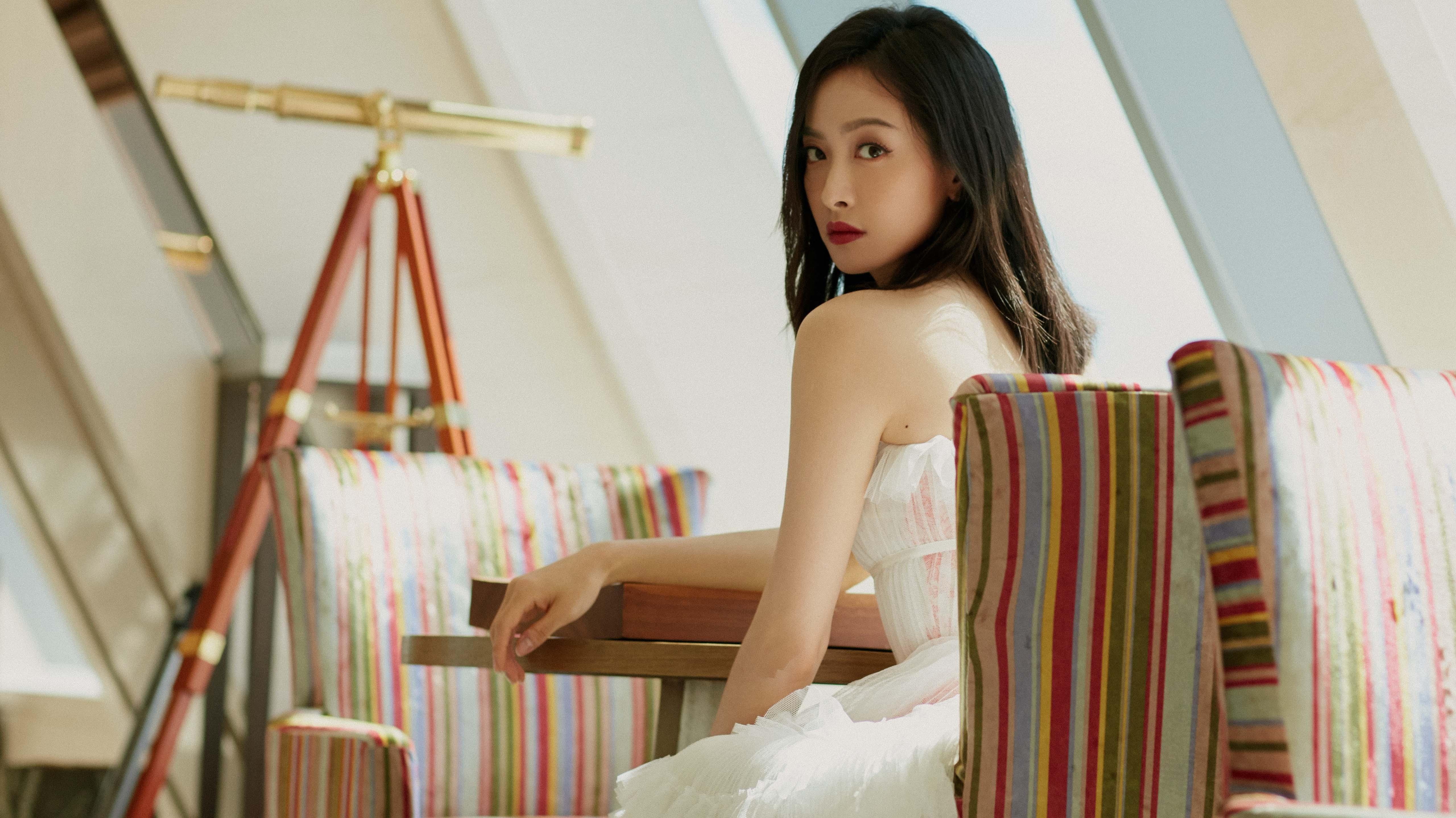 特色篮球文化走出校园,进入基层社区,推动全民健身新局面,学校篮球文化