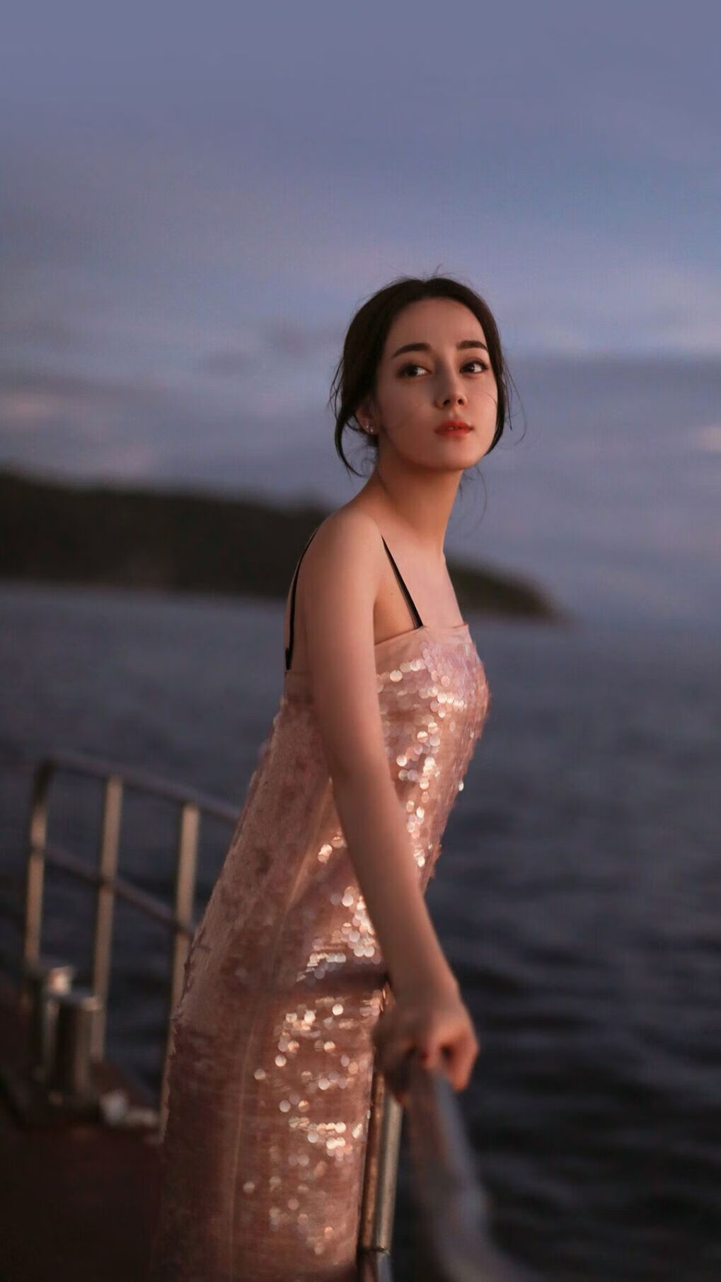 九游9游-CBA球员技艺精湛，比赛中展现个人风采，cba篮球人员