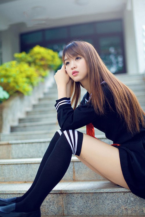 赫尔塔柏林主教练调整战术,球队露出新面貌,柏林赫塔主客场球衣